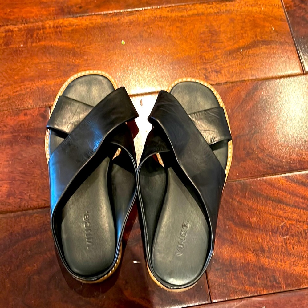 Vince slippers black leather